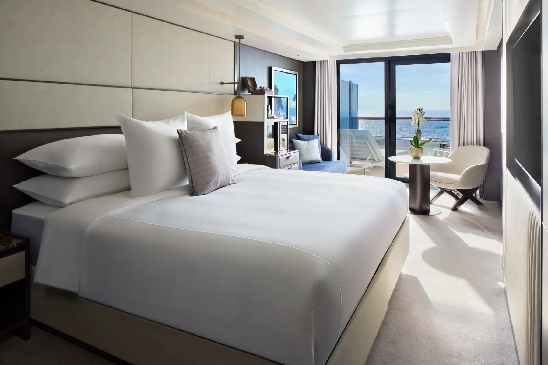 Terrace Suite aboard Ritz-Carlton yacht Luminara